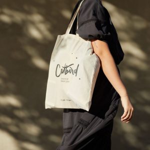 กระเป๋าโท้ท เริ่มต้น 900฿ 50ชิ้น